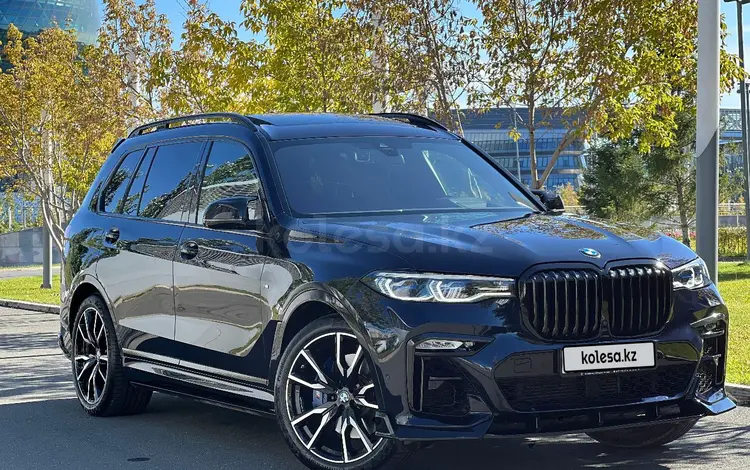 BMW X7 2021 года за 52 000 000 тг. в Астана