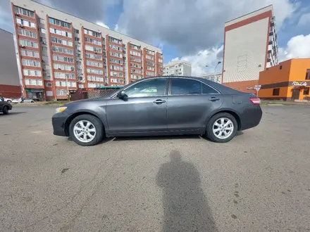 Toyota Camry 2011 года за 4 200 000 тг. в Уральск – фото 5