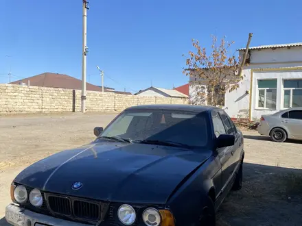 BMW 525 1992 года за 1 500 000 тг. в Атырау – фото 2