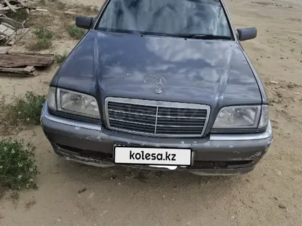 Mercedes-Benz C 320 1998 года за 1 800 000 тг. в Жанаозен