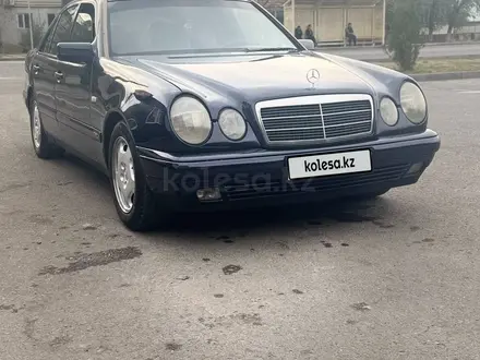 Mercedes-Benz E 230 1995 года за 2 550 000 тг. в Тараз – фото 10