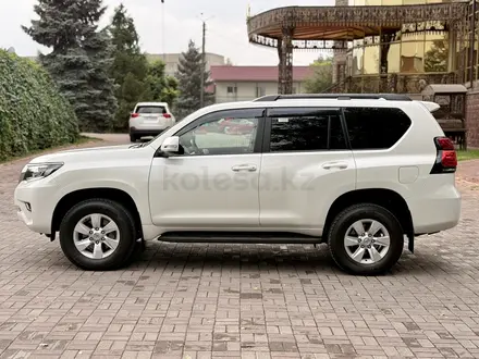 Toyota Land Cruiser Prado 2023 года за 26 300 000 тг. в Алматы – фото 11