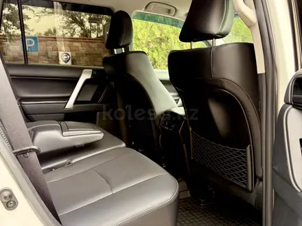 Toyota Land Cruiser Prado 2023 года за 26 300 000 тг. в Алматы – фото 20