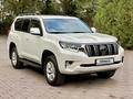 Toyota Land Cruiser Prado 2023 года за 26 300 000 тг. в Алматы – фото 5