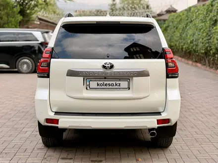 Toyota Land Cruiser Prado 2023 года за 26 300 000 тг. в Алматы – фото 7