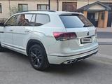 Volkswagen Teramont 2021 года за 25 000 000 тг. в Караганда – фото 2