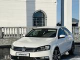 Volkswagen Passat 2013 года за 6 700 000 тг. в Алматы