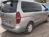 Hyundai Starex 2011 года за 8 000 000 тг. в Шолаккорган – фото 3