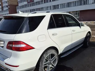 Mercedes-Benz ML 350