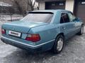 Mercedes-Benz E 220 1993 годаfor1 150 000 тг. в Семей