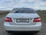 Mercedes-Benz E 200 2010 года за 4 400 000 тг. в Уральск – фото 5