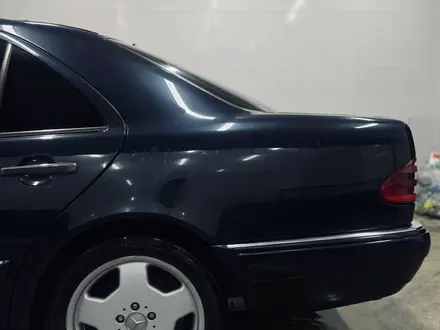 Mercedes-Benz E 280 1997 года за 3 300 000 тг. в Алматы – фото 6