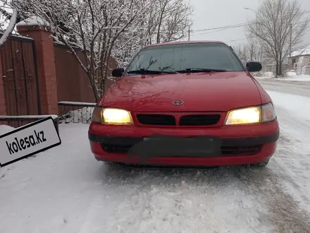 Toyota Carina E 1996 года за 2 600 000 тг. в Караганда