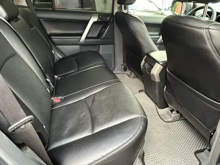 Toyota Land Cruiser Prado 2013 года за 17 500 000 тг. в Алматы – фото 16