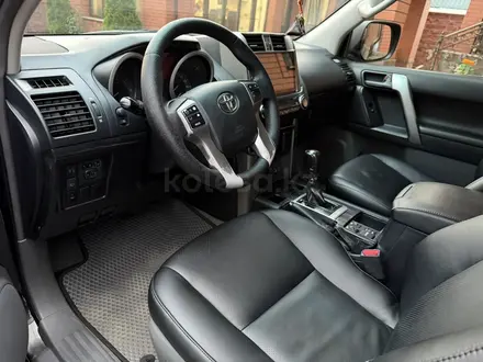 Toyota Land Cruiser Prado 2013 года за 17 500 000 тг. в Алматы – фото 9