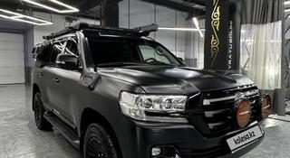 Toyota Land Cruiser 2015 года за 29 990 000 тг. в Семей