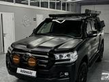 Toyota Land Cruiser 2016 года за 31 000 000 тг. в Семей – фото 3