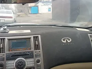 Infiniti FX35