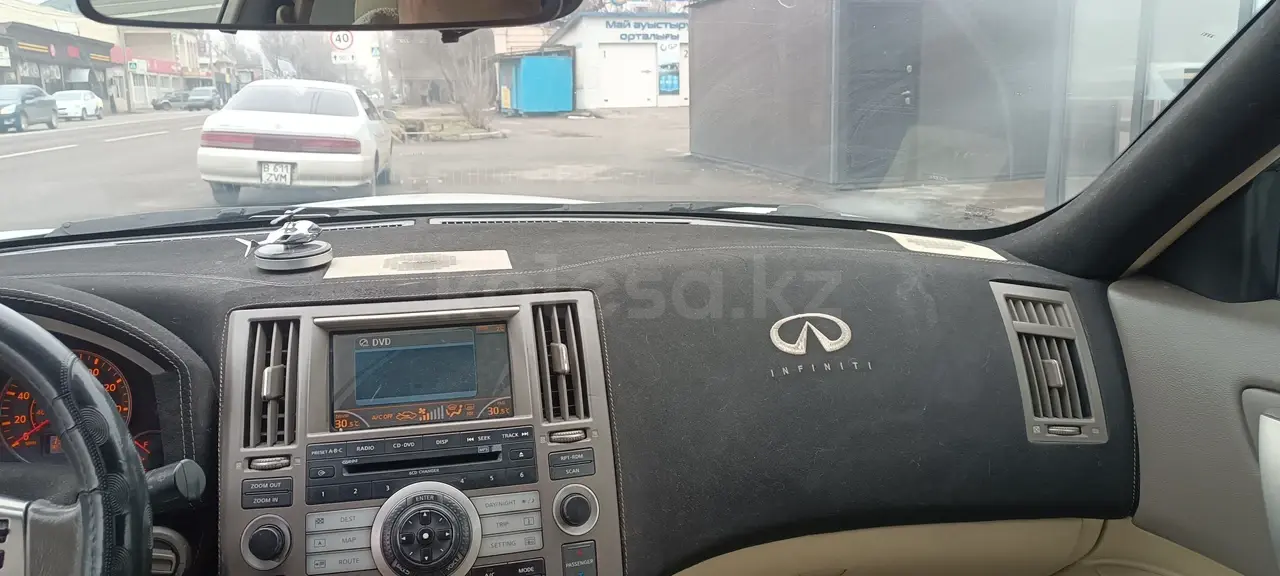 Infiniti FX35, 2006