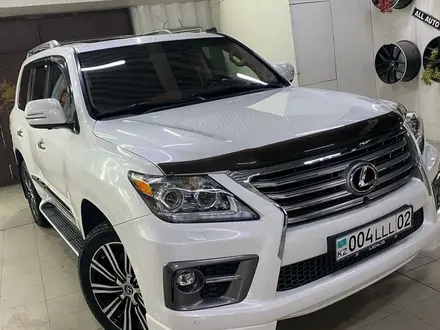 Комплект рестайлинга для Lexus LX570 07-11 под 12-15 г. В обвесе F sport за 750 000 тг. в Астана