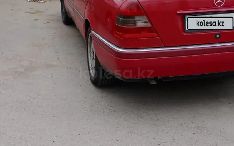 Mercedes-Benz C 200 1995 года за 1 500 000 тг. в Алматы