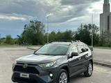 Toyota RAV4 2019 годаүшін10 200 000 тг. в Атырау
