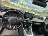 Toyota RAV4 2019 годаүшін10 200 000 тг. в Атырау – фото 4