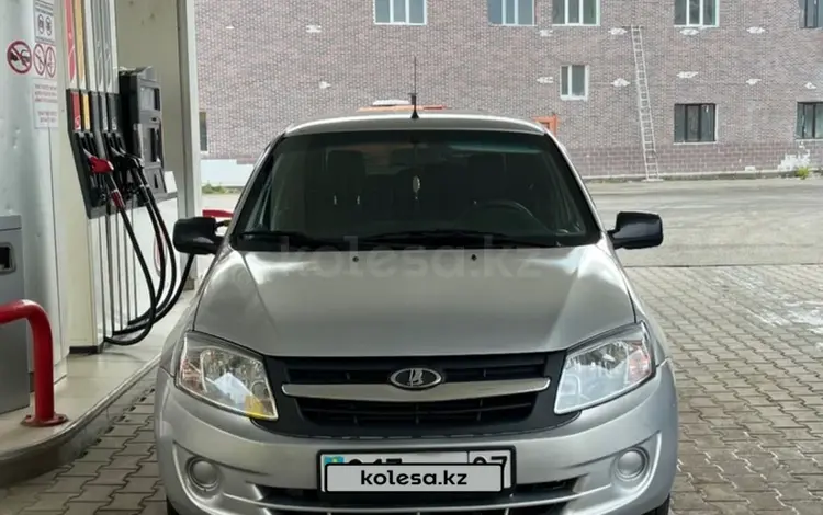 ВАЗ (Lada) Granta 2190 2015 года за 1 700 000 тг. в Уральск