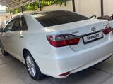 Toyota Camry 2015 года за 13 200 000 тг. в Тараз – фото 3