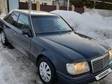 Mercedes-Benz E 200 1994 года за 1 300 000 тг. в Костанай – фото 2