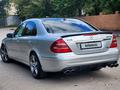 Mercedes-Benz E 500 2004 года за 7 500 000 тг. в Караганда – фото 2