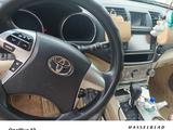 Toyota Highlander 2013 года за 9 800 000 тг. в Актобе – фото 5