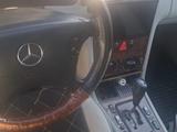 Mercedes-Benz E 320 1999 годаүшін2 700 000 тг. в Шиели