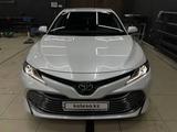 Toyota Camry 2019 года за 14 500 000 тг. в Астана – фото 4