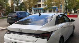 Hyundai Elantra 2023 года за 10 500 000 тг. в Астана – фото 2