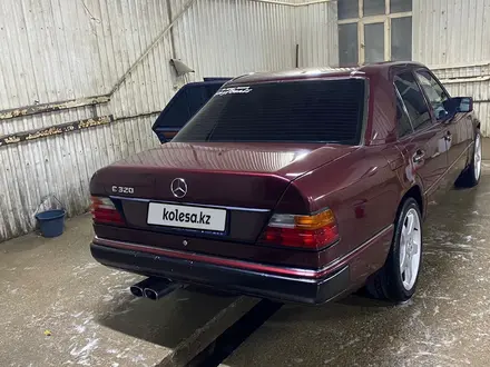 Mercedes-Benz E 260 1991 года за 2 200 000 тг. в Шиели – фото 5