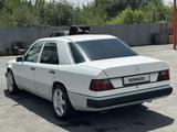 Mercedes-Benz E 220 1990 годаfor1 850 000 тг. в Талдыкорган – фото 5