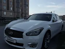Infiniti Q70, 2016