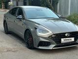 Hyundai Sonata 2021 годаүшін13 200 000 тг. в Алматы – фото 2