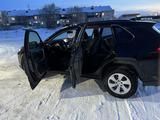 Toyota RAV4 2020 годаfor14 000 000 тг. в Жезказган – фото 2