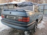 Volkswagen Passat 1992 годаfor1 400 000 тг. в Алматы – фото 3