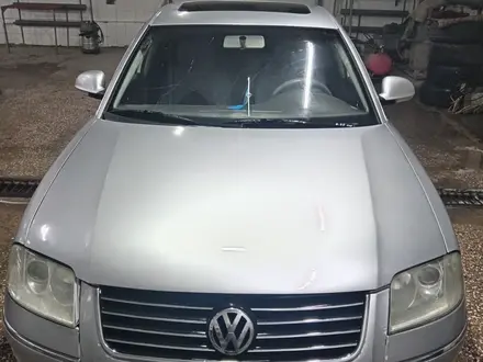 Volkswagen Passat 2005 года за 2 500 000 тг. в Астана