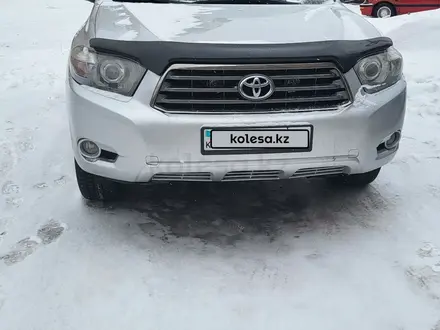 Toyota Highlander 2008 года за 11 000 000 тг. в Караганда