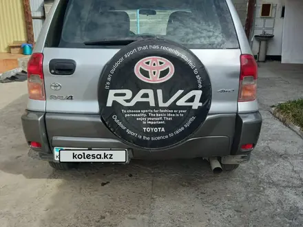 Toyota RAV4 2003 года за 4 100 000 тг. в Усть-Каменогорск – фото 2
