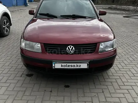 Volkswagen Passat 1998 года за 1 600 000 тг. в Караганда – фото 3