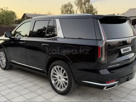 Cadillac Escalade 2023 года за 52 700 000 тг. в Алматы – фото 2