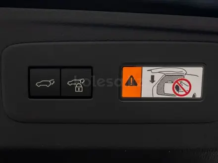 Toyota Land Cruiser Prado Luxe+ 2026 года за 39 800 000 тг. в Семей – фото 19