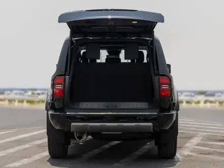 Toyota Land Cruiser Prado Luxe+ 2026 года за 39 800 000 тг. в Семей – фото 18