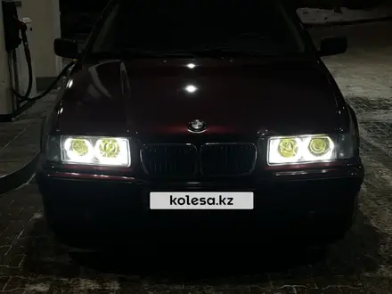 BMW 320 1992 года за 2 300 000 тг. в Петропавловск