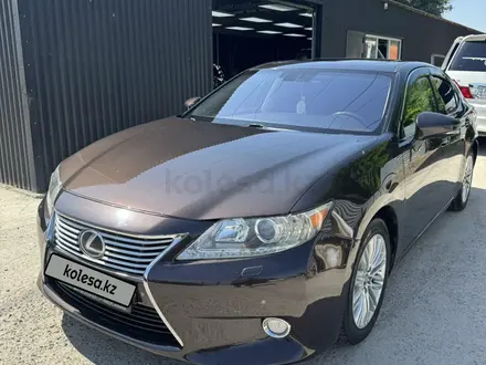 Lexus ES 250 2014 года за 11 000 000 тг. в Алматы